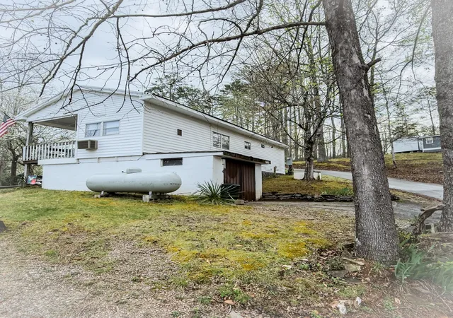 Homes for sale in Bronston, KY | 210 Echo Rd, Bronston, KY 42518 | MLS# 26007038