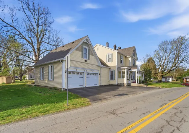 5th image of 601 Jamestown St, Columbia, KY 42728 | MLS# 26007044