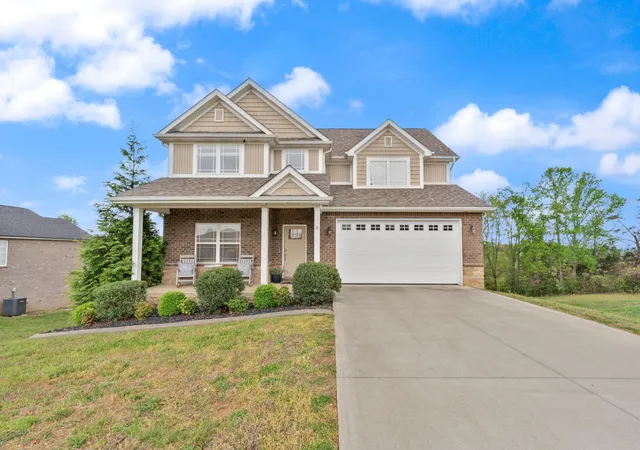 Single family home for sale at 413 Natures Valley Dr, Somerset, KY 42503 | MLS# 26007148