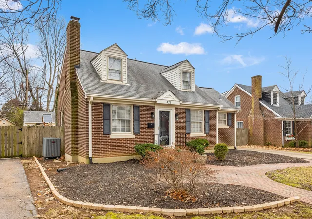 3rd image of 428 Henry Clay Blvd, Lexington, KY 40502 | MLS# 26007042
