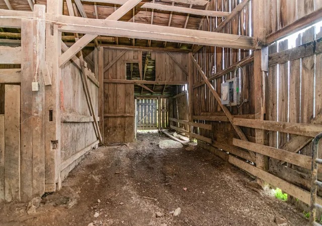 5th image of 3056 Irvine Rd, Winchester, KY 40391 | MLS# 26007074