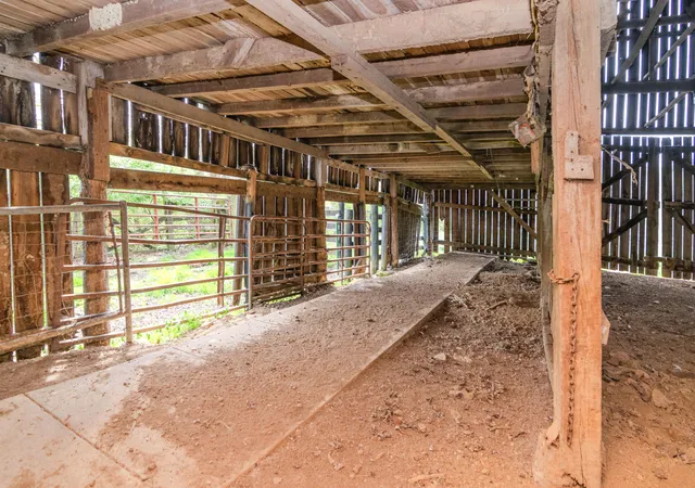 Photo 4 of Land for sale at 2996/3056 Irvine Rd, Winchester, KY 40391 | MLS# 26007128 | Listing updated on 2026-08-13