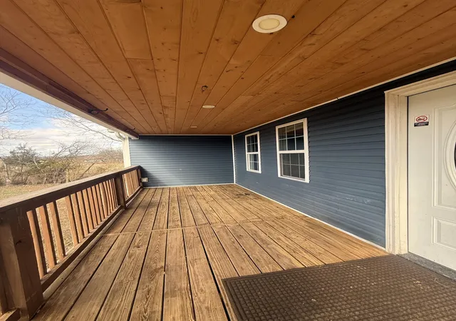 Homes for sale in Paint Lick, KY | 3493 Cartersville Rd, Paint Lick, KY 40461 | MLS# 26007319