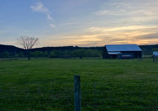 1st image of 3925 Jackson Ferry Rd, Winchester, KY 40391 | MLS# 26007287