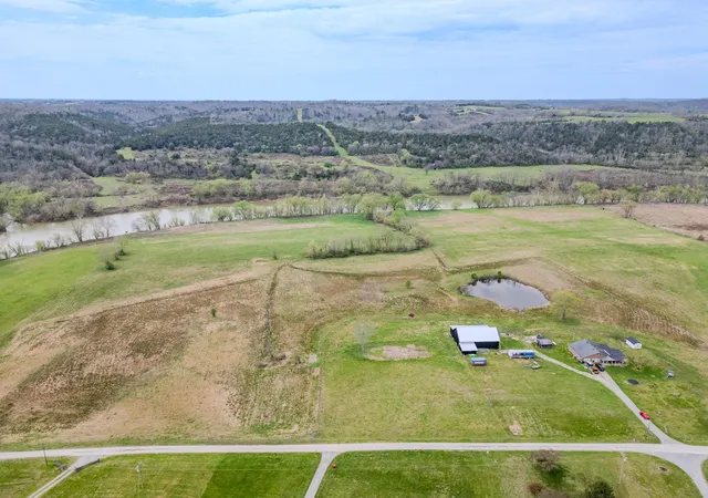 5th image of 3925 Jackson Ferry Rd, Winchester, KY 40391 | MLS# 26007287