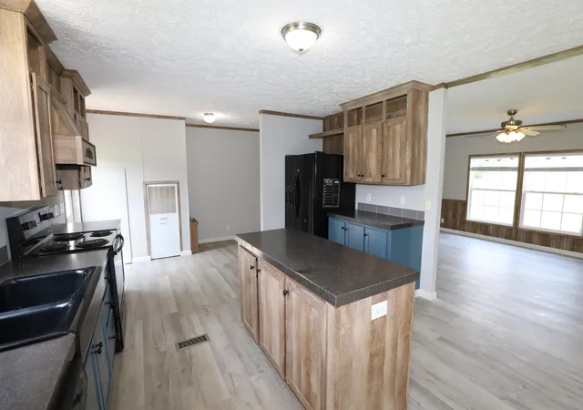 Photo 4 of Single family home for sale at 2825 Puncheon Crk Rd, Eubank, KY 42567 | MLS# 26007163 | Listing updated on 2026-09-09