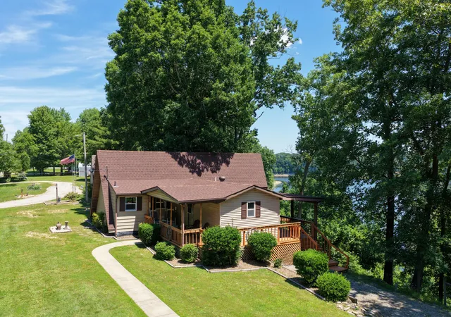 Homes for sale in Falls Of Rough, KY | 1129 Indian Ridge Rd, Falls Of Rough, KY 40119 | MLS# 26007364