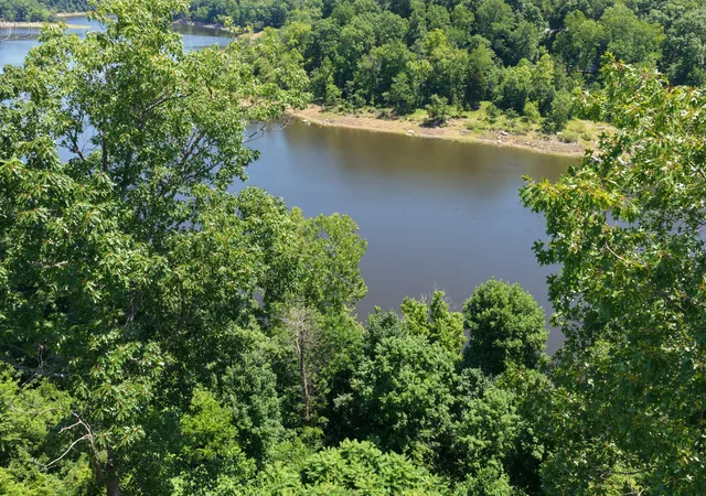 Homes for sale in Falls Of Rough, KY | 1129 Indian Ridge Rd, Falls Of Rough, KY 40119 | MLS# 26007364