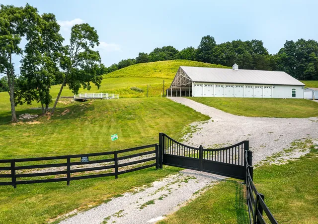 Homes for sale in Lancaster, KY | 54 Burdette Knob Rd, Lancaster, KY 40444 | MLS# 26007320