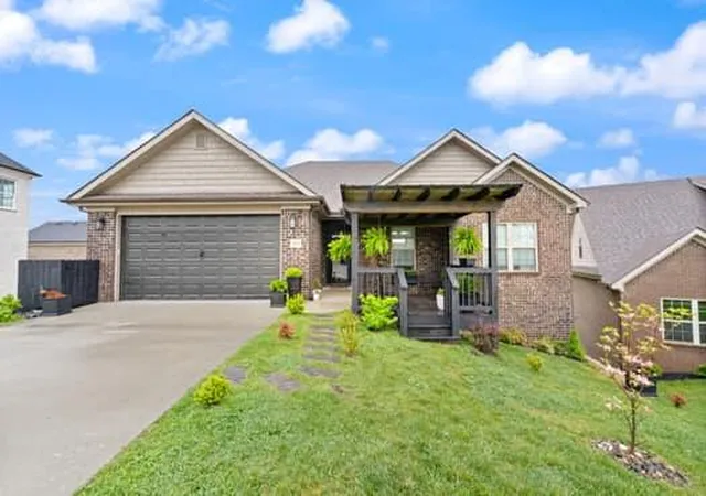 2nd image of 305 Pam Dr, Richmond, KY 40475 | MLS# 26007400