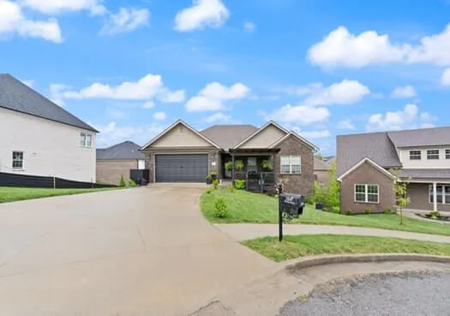 3rd image of 305 Pam Dr, Richmond, KY 40475 | MLS# 26007400