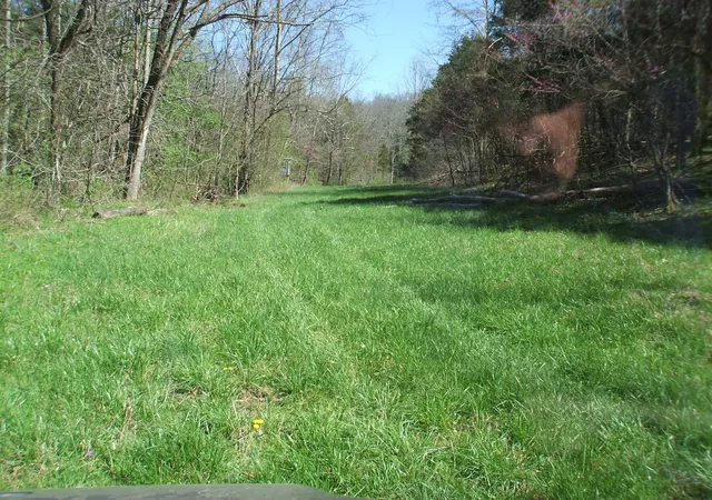 Photo 2 of Land for sale at 4000 W Bardstown Rd, Lawrenceburg, KY 40342 | MLS# 26007404 | Listing updated on 2026-04-09