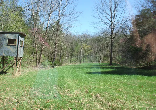 Photo 4 of Land for sale at 4000 W Bardstown Rd, Lawrenceburg, KY 40342 | MLS# 26007404 | Listing updated on 2026-04-09