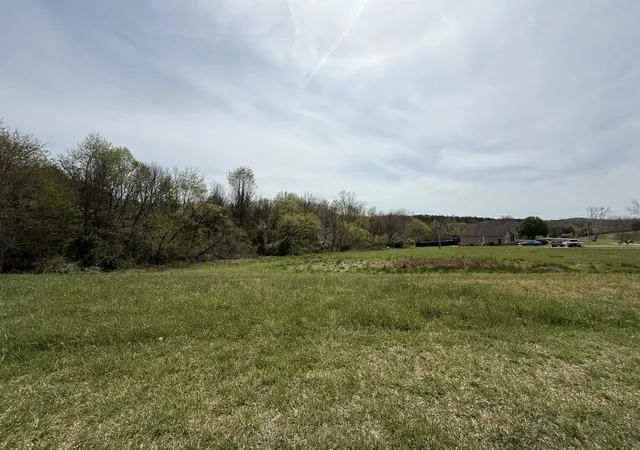 Photo 3 of Sale Pending at 9999 Birch Crk Ln, East Bernstadt, KY 40729 | MLS# 26007425 | Listing updated on 2026-10-13