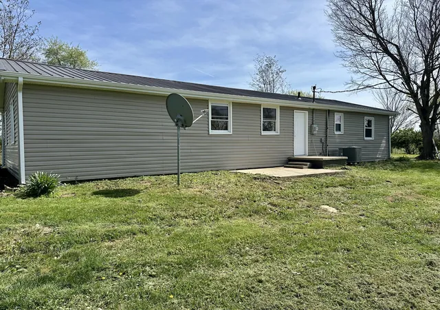 Photo 3 of Single family home for sale at 140 Historic Ln, Cynthiana, KY 41031 | MLS# 26007504 | Listing updated on 2026-07-13
