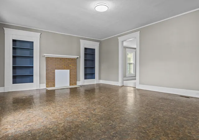 Homes for sale in Frankfort, KY | 208 Holmes St, Frankfort, KY 40601 | MLS# 26008070