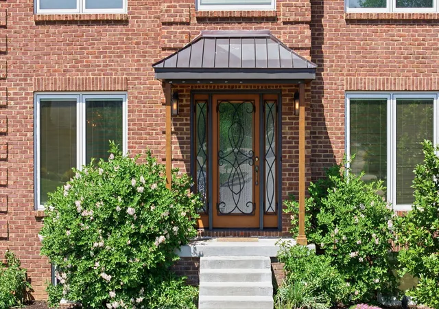 3rd image of 2233 Wilmington Ln, Lexington, KY 40513 | MLS# 26008802