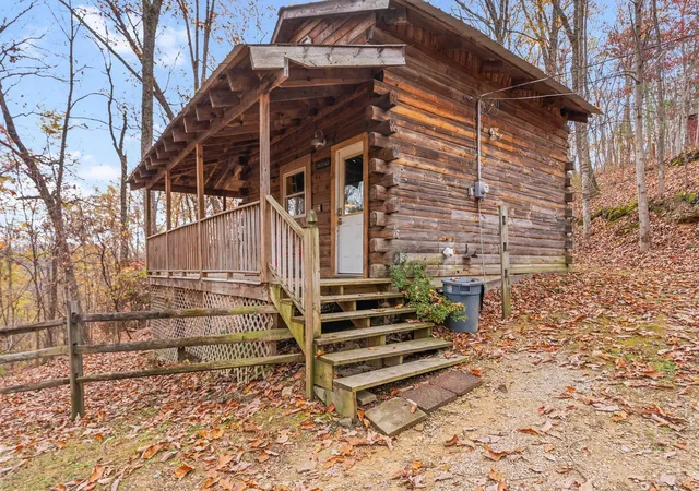 Homes for sale in Stanton, KY | 1704 Chop Chestnut Rd, Stanton, KY 40380 | MLS# 26007518