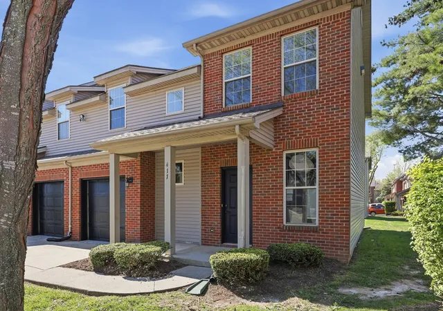 Photo 2 of Townhouse for sale at 417 Newbury Way, Lexington, KY 40514 | MLS# 26007538 | Listing updated on 2026-06-11