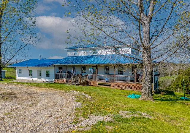 Homes for sale in Hillsboro, KY | 608 Saunders Ln, Hillsboro, KY 41049 | MLS# 26007575
