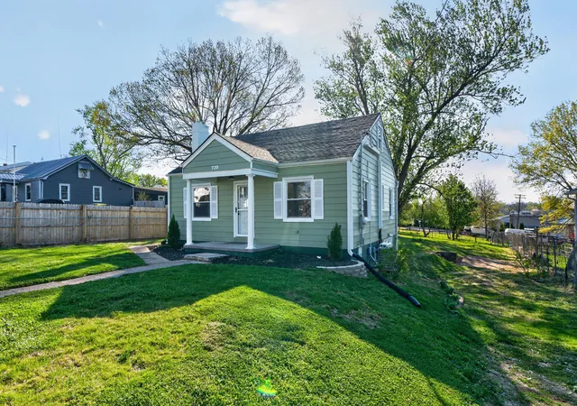 Homes for sale in Lexington, KY | 730 Lakeview Dr, Lexington, KY 40505 | MLS# 26007584