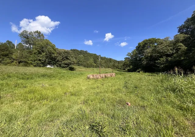 Photo 1 of Land for sale at 198 Crawford Isom Rd, Manchester, KY 40962 | MLS# 26007590 | Listing updated on 2026-04-10