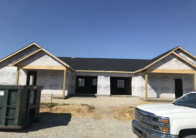 Photo 3 of Sale Pending at 302 Bluegrass Way, Grayson, KY 41143 | MLS# 26007655 | Listing updated on 2026-10-08