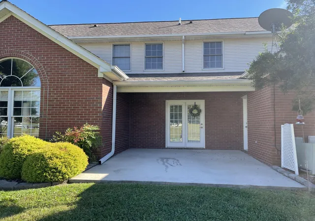2nd image of 71 W Saddlebrook Dr, Somerset, KY 42503 | MLS# 26007683