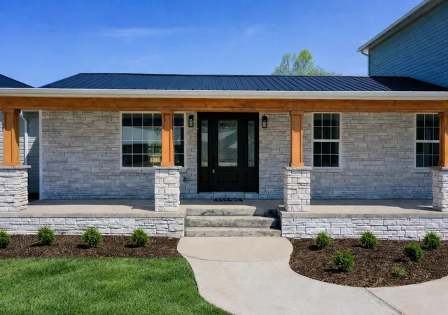 Homes for sale in London, KY | 3607 Slate Lick Church Rd, London, KY 40741 | MLS# 26007897