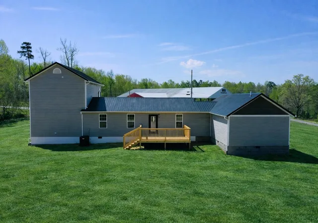 Homes for sale in London, KY | 3607 Slate Lick Church Rd, London, KY 40741 | MLS# 26007897