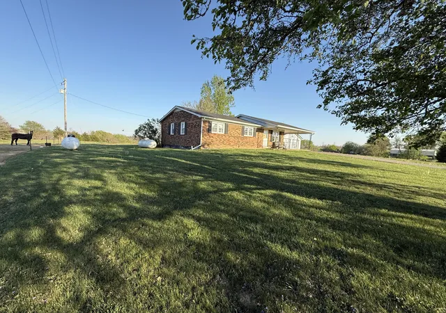 2nd image of 1710 Kentucky 1948, Waynesburg, KY 40489 | MLS# 26007748