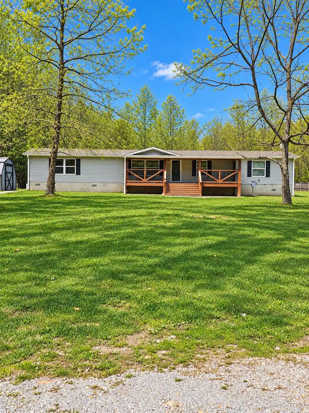 Single family home for sale at 507 Nosco Rd, Junction City, KY 40440 | MLS# 26007864