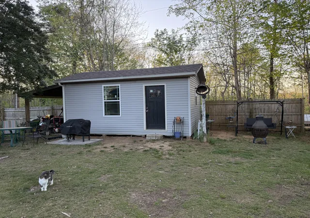 Homes for sale in Irvine, KY | 1234 Stacy Lane Rd, Irvine, KY 40336 | MLS# 26007846
