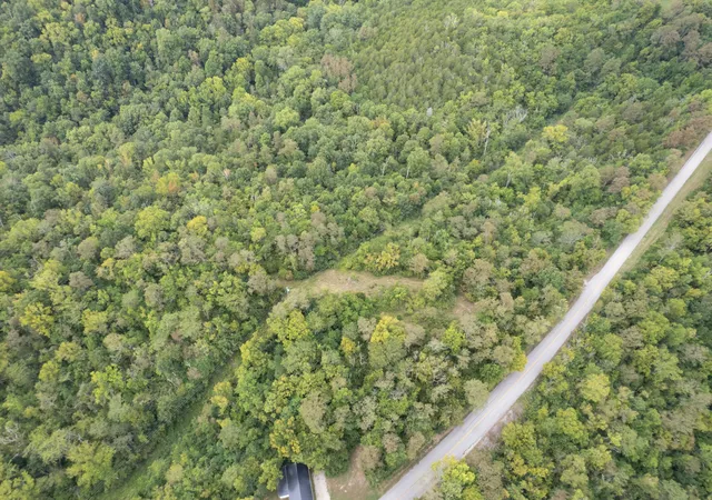 Photo 3 of Land for sale at 1640 River Rd, Nicholasville, KY 40356 | MLS# 26008480 | Listing updated on 2026-10-05