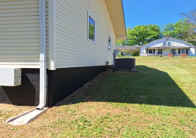 Homes for sale in Monticello, KY | 130 Cherry St, Monticello, KY 42633 | MLS# 26007898