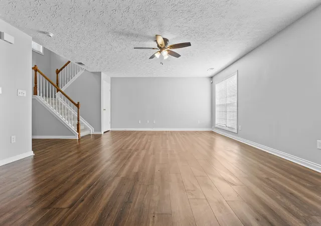 Photo 4 of Sale Pending at 820 White Wood Flt, Lexington, KY 40511 | MLS# 26009635 | Listing updated on 2026-05-29