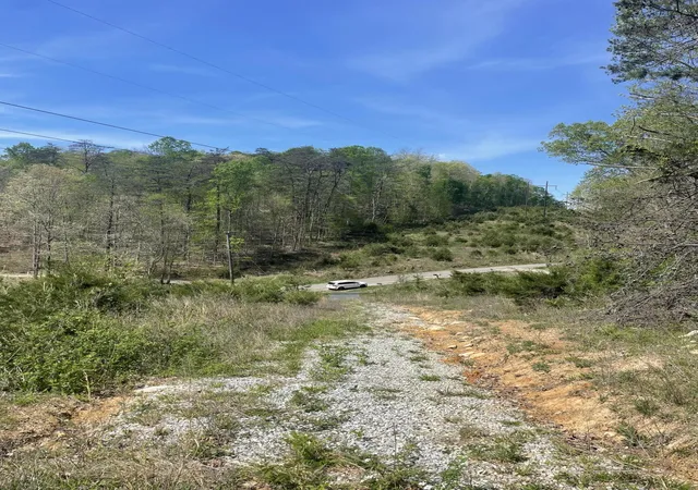 Photo 1 of Land for sale at 4288 Elihu Cabin Holw Rd, Somerset, KY 42501 | MLS# 26007947 | Listing updated on 2026-04-15