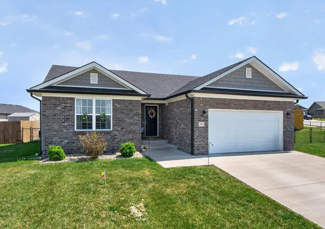 1st image of 512 Sapphire Dr, Berea, KY 40403 | MLS# 26008153