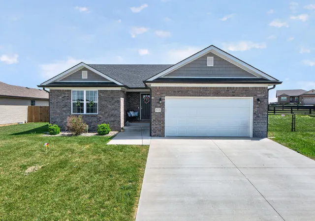 2nd image of 512 Sapphire Dr, Berea, KY 40403 | MLS# 26008153