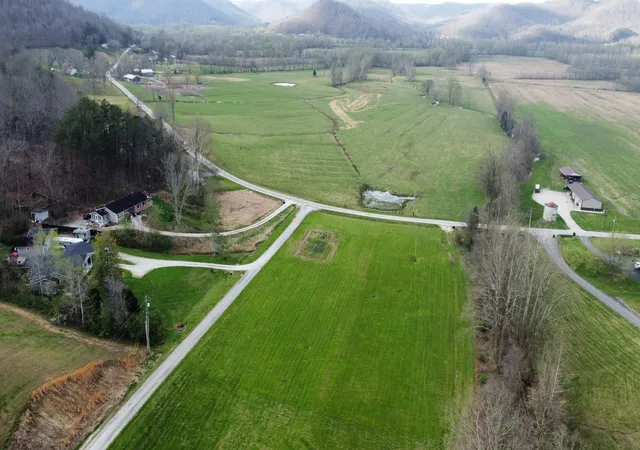 Homes for sale in Stanton, KY | 2786 N Bend Rd #Lot 4, Stanton, KY 40380 | MLS# 26011294