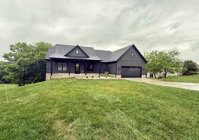 Homes for sale in Richmond, KY | 106 Sena Wy, Richmond, KY 40475 | MLS# 26008105