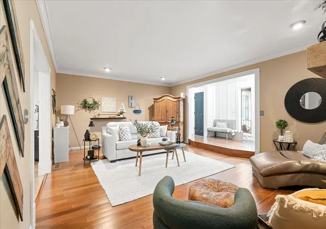 Photo 3 of Single family home for sale at 1211 Forest Cir Dr, Corbin, KY 40701 | MLS# 26008017 | Listing updated on 2026-07-16