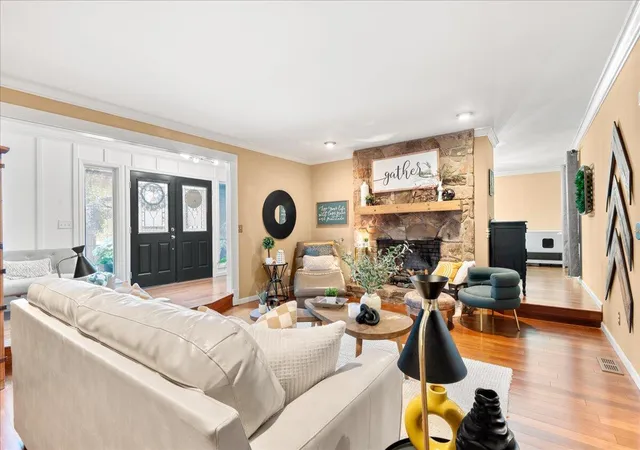 Photo 4 of Single family home for sale at 1211 Forest Cir Dr, Corbin, KY 40701 | MLS# 26008017 | Listing updated on 2026-07-16
