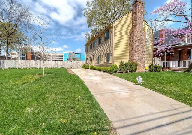 1st image of 317 S Mill St, Lexington, KY 40508 | MLS# 26008141