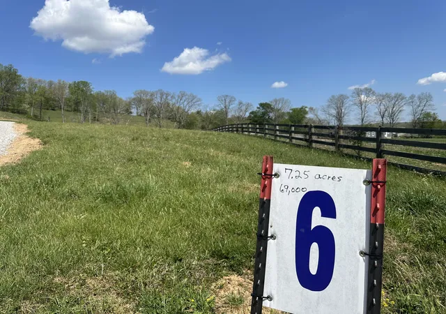 Photo 1 of Land for sale at 136 Coon Trl, East Bernstadt, KY 40729 | MLS# 26008157 | Listing updated on 2026-05-01
