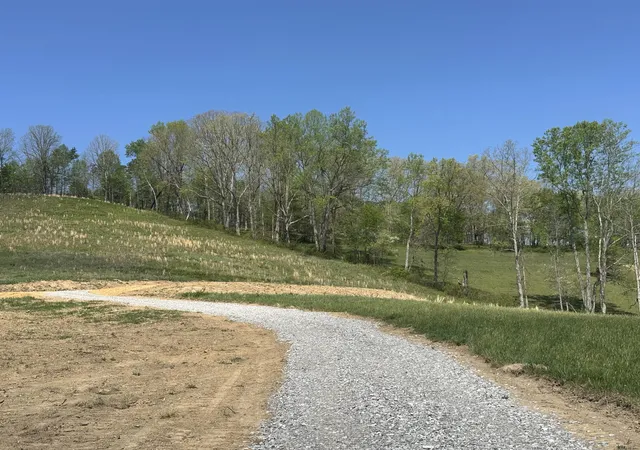 Photo 3 of Land for sale at 136 Coon Trl, East Bernstadt, KY 40729 | MLS# 26008157 | Listing updated on 2026-05-01