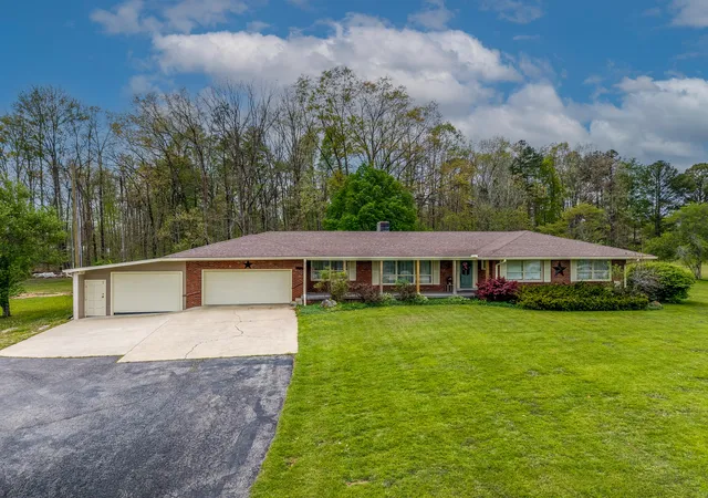 Homes for sale in Morehead, KY | 1805 Ky 801 North, Morehead, KY 40351 | MLS# 26008176