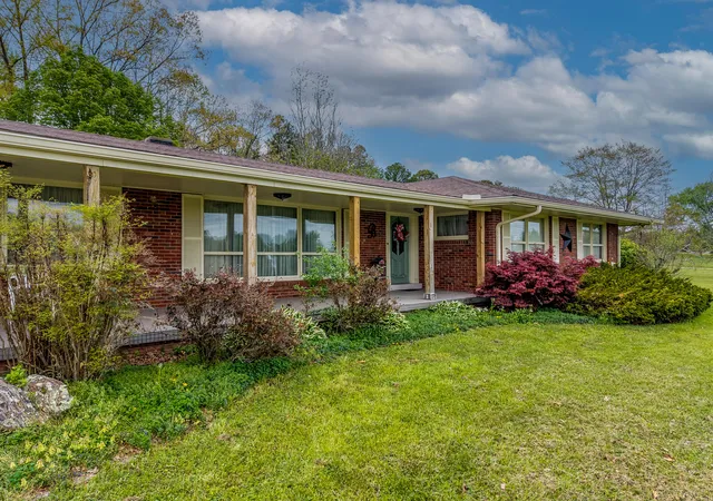 Photo 3 of Single family home for sale at 1805 Ky 801 N, Morehead, KY 40351 | MLS# 26008176 | Listing updated on 2026-07-07