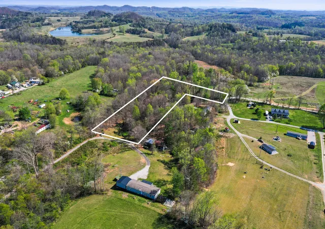 Homes for sale in Lily, KY | 9999 Owen Rd, Lily, KY 40740 | MLS# 26008274