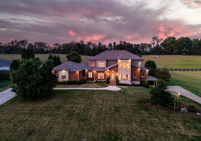 Photo 3 of Single family home for sale at 204 Porta Verde, Nicholasville, KY 40356 | MLS# 26008312 | Listing updated on 2026-04-18